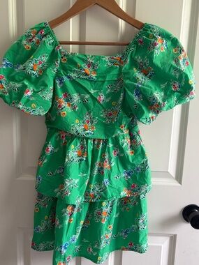 Like new size 10/12 Cat & Jack Green Floral Smocked Tier Dress with Puff Sleeves